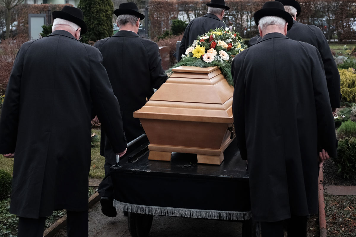 Beerdigung auf einem Friedhof